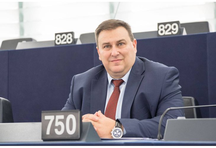 Емил Радев Емил Радев